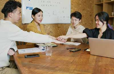 員工表?yè)P(yáng)信范文大全