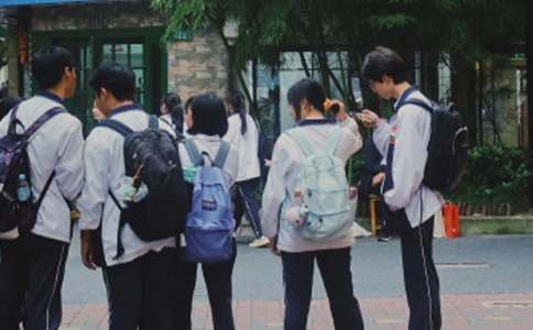 中學生排比句摘抄（精選190句）