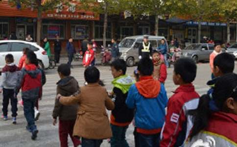 小學生假如我是一片云作文