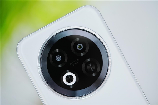 行業首款南德三防認證手機！魅族Note 16 Pro流云白圖賞