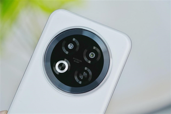 行業首款南德三防認證手機！魅族Note 16 Pro流云白圖賞