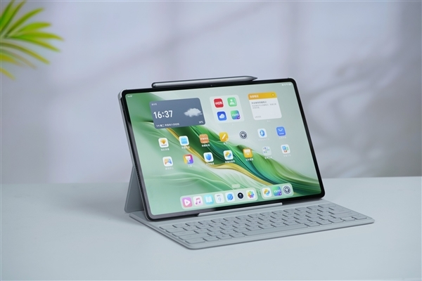 榮耀MagicPad 3入網：13英寸LCD大屏+驍龍8 Gen3