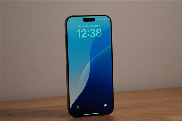 安卓版iPhone 17 Air已在路上：國(guó)內(nèi)大廠集體跟進(jìn) 發(fā)現(xiàn)不少問題