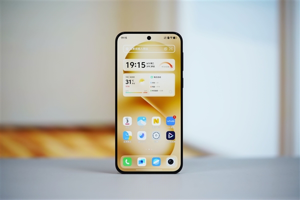 6.31英寸完美小直屏！vivo S30 Pro mini圖賞
