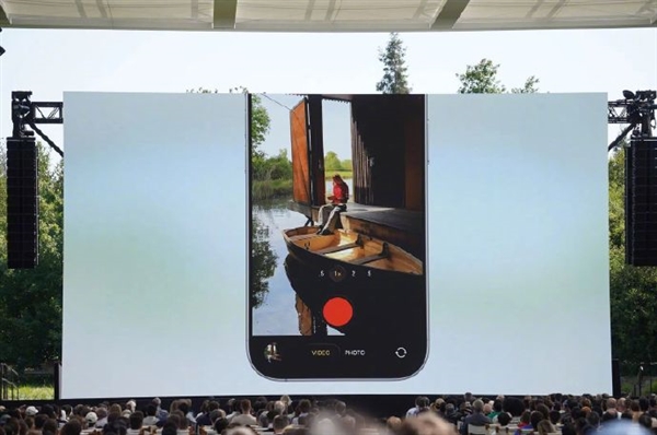 iOS 7后大變革！蘋果iOS 26發布：全局液態玻璃、AI無處不在