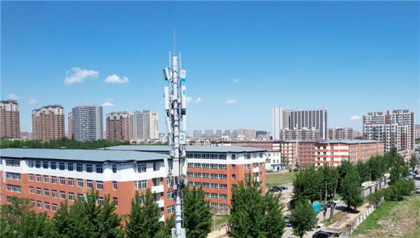 華為完成基站智能追焦單元全球首商用 徹底告別“爬塔時代”