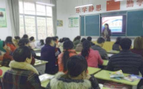 三年級英語教師家長會發言稿